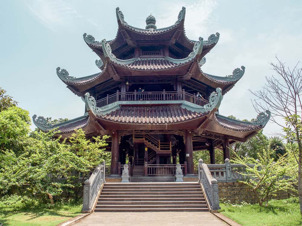 bai dinh pagoda, bai dinh pagoda vietnam, trang an bai dinh, bai dinh pagoda ninh binh, bai dinh pagoda tour