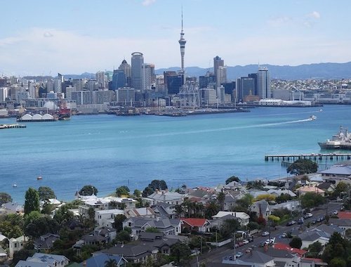 Scenic day tour in Auckland city