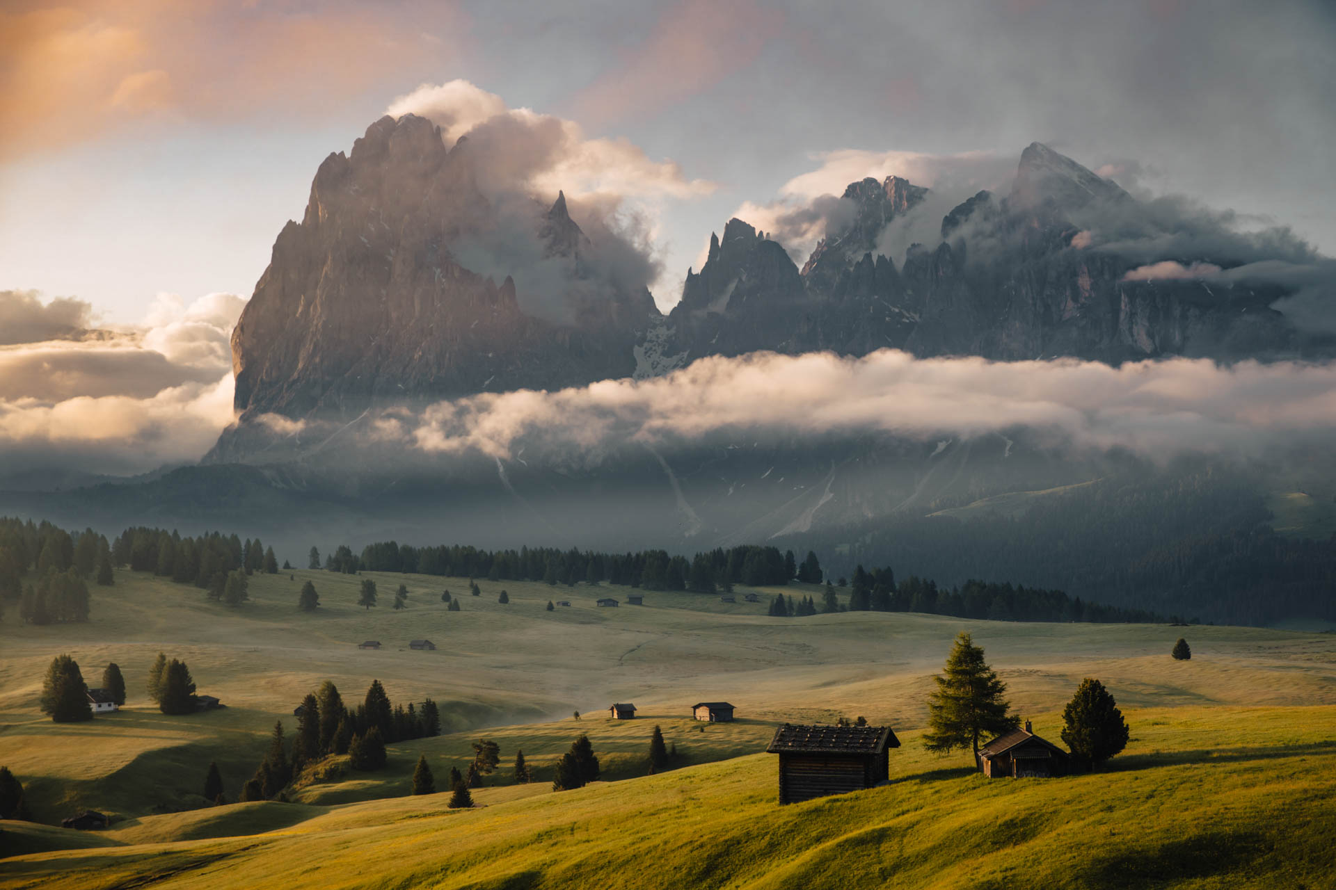 things to do in dolomites, dolomites things to do, best places to visit in dolomites, dolomites attractions, what to do in the dolomites, things to do in the dolomites, alps di siusi