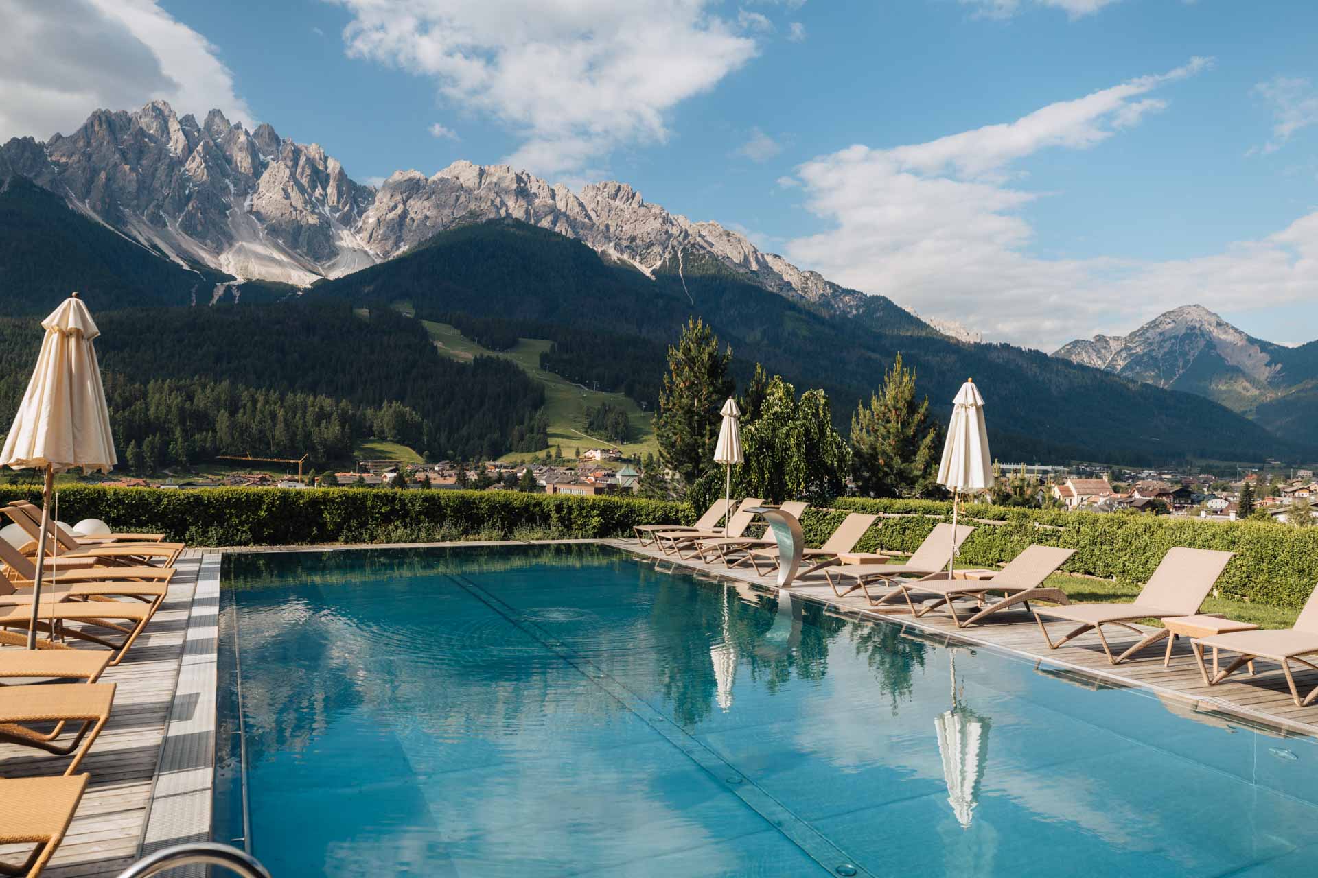 where to stay in the dolomites