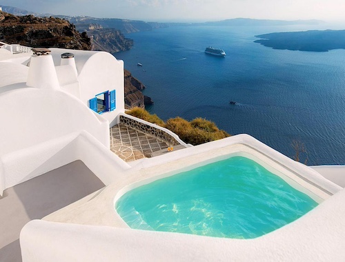 Aqua Luxury Suites Santorini 2